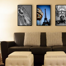 Paris room