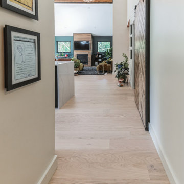 Balboa 7"| Silvan Resilient Hardwood Collection Eclectic Customer Space | ME