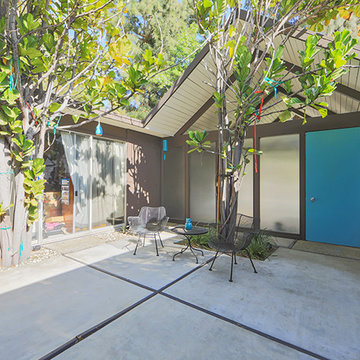 Fairhills Eichler Home in Southern California