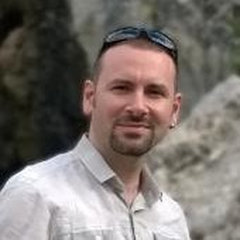 emreguney.com