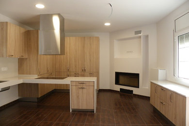 Diseño de diseño residencial minimalista de tamaño medio