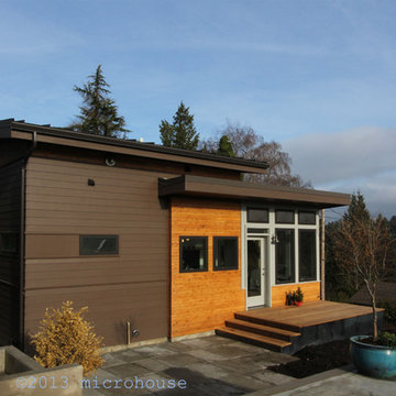 Lake Washington Backyard Cottage