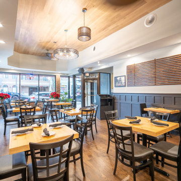 Restaurant/Bar