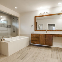 Lolandra Master Bath