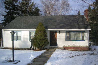 Exterior home idea in Other