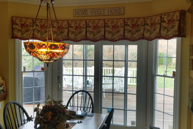 Inspiration for a timeless kitchen remodel in New York