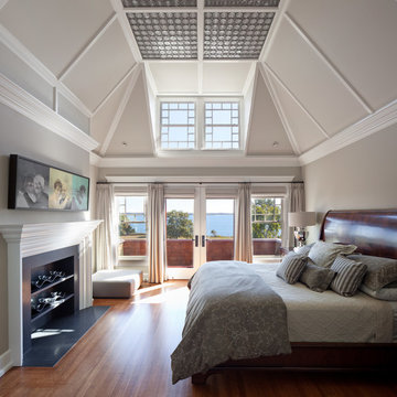 CUSTOM HOME OCEAN FRONT