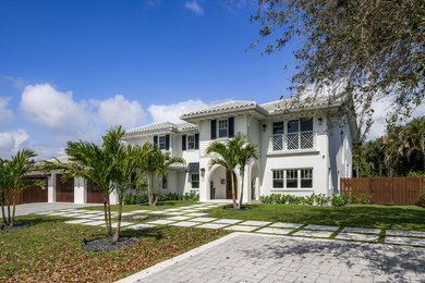 Example of a classic home design design in Miami