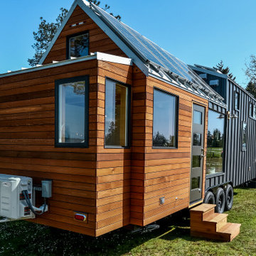 Hollywood Actor's Off Grid Tiny Home