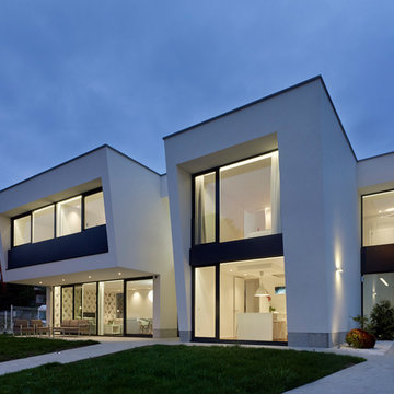 AP HOUSE