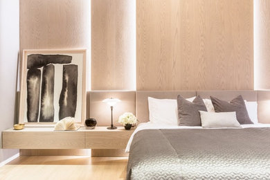 Tips on Choosing Art for Your Home, Straight from A Gallery Owner