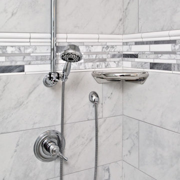Adjustable hand shower