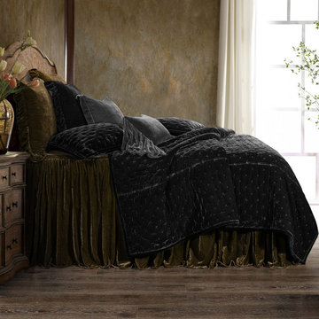 Stella Faux Silk Velvet Quilt