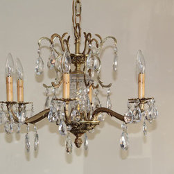 Light Gallery - Chandeliers