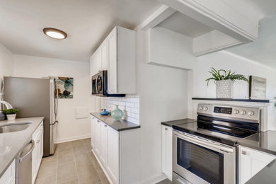 Example of a kitchen design in Denver