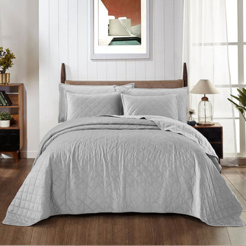 Velvet Quilted 5 Piece Bed Spread Set, Silver, Over-Sized King 122" X 106"