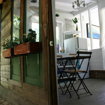 Contemporary Farmhouse