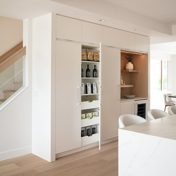 Display Suite - North Vancouver - Ridgeway