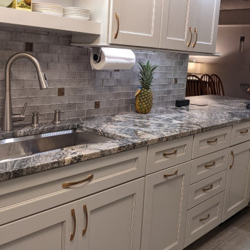 DIAMOND VIBE KENORA IN ICY AVALANCHE