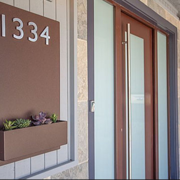 Address Plaques / Address Numbers