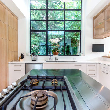 Bakes & Kropp - Oceanview Oasis Kitchen