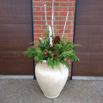 Seasonal Planters - Holidays Ideas from 2021