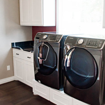 Modern Garage Apartment Laundry Room