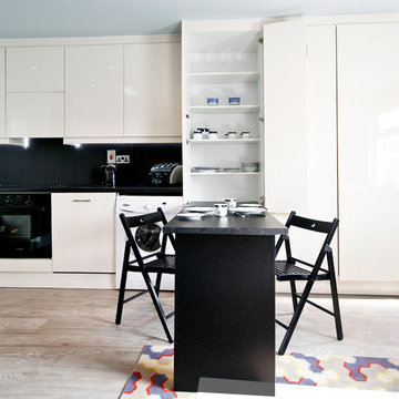 COMPACT COTTAGE