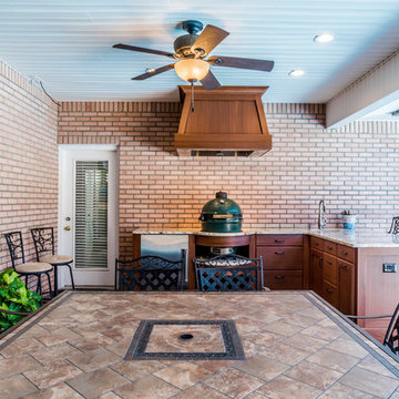 Outdoor Kitchen in Player's Club