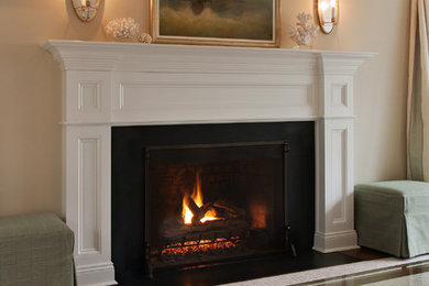 Example of a classic living room design in New York