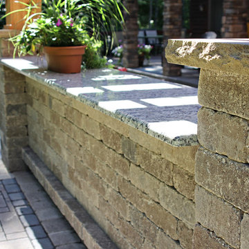 Outdoor Living Grill Space - Grove City, PA