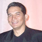 Néstor Orellana's photo