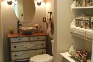 Bathroom - traditional bathroom idea in New York
