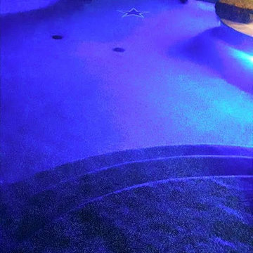 Custom design on pool bottom