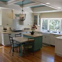 Turquoise kitchen - cool ranch house