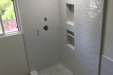 Example of a classic bathroom design in San Francisco