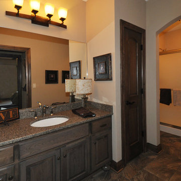 Mequon Model Home - Linden 2014 MBA Parade of Homes Model