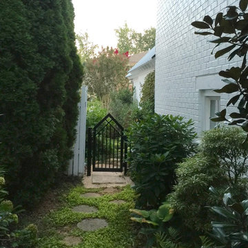BirdHouse: Sideyard