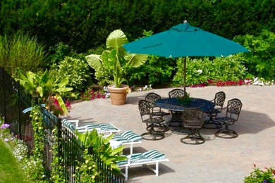 Trendy patio photo in New York