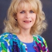 Marie DeVaney Desmet's photo