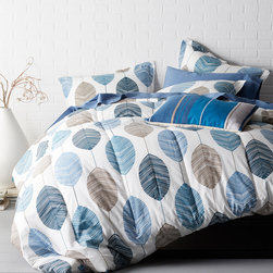 Leaves Percale Comforter Set - Products