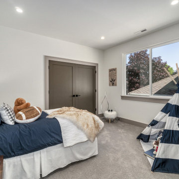 Luxury Cougar Mountain Home- Serena Construction