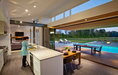 Kitchen of the Week: Open to the Outdoors in Ohio