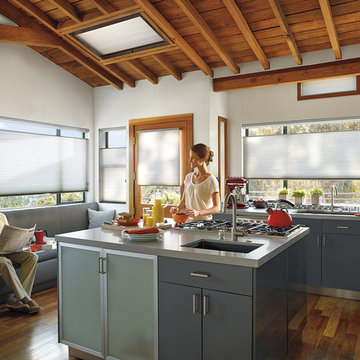 Hunter Douglas Duette® Honeycomb Shade