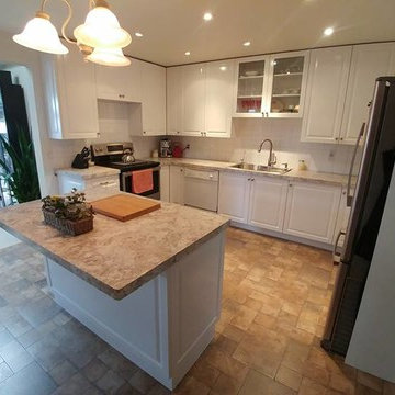 Kitchen Refacing with New Island Addition MDC-082017