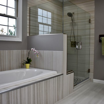 Master Bath - Vinecut Dune