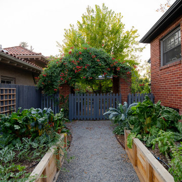 Edible Eden Side Yard
