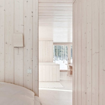 Panelling - Red pine 7'' white washed