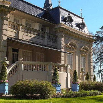 Versailles planter, Jardinier du Roi, French planters, orange tree planters Chat