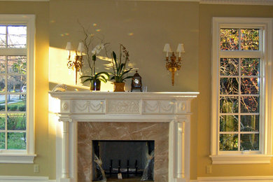 Example of a classic living room design in New York